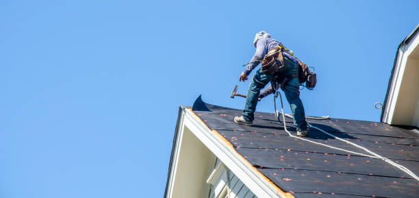 Best Storm Damage Roof Repair  in Selah, WA